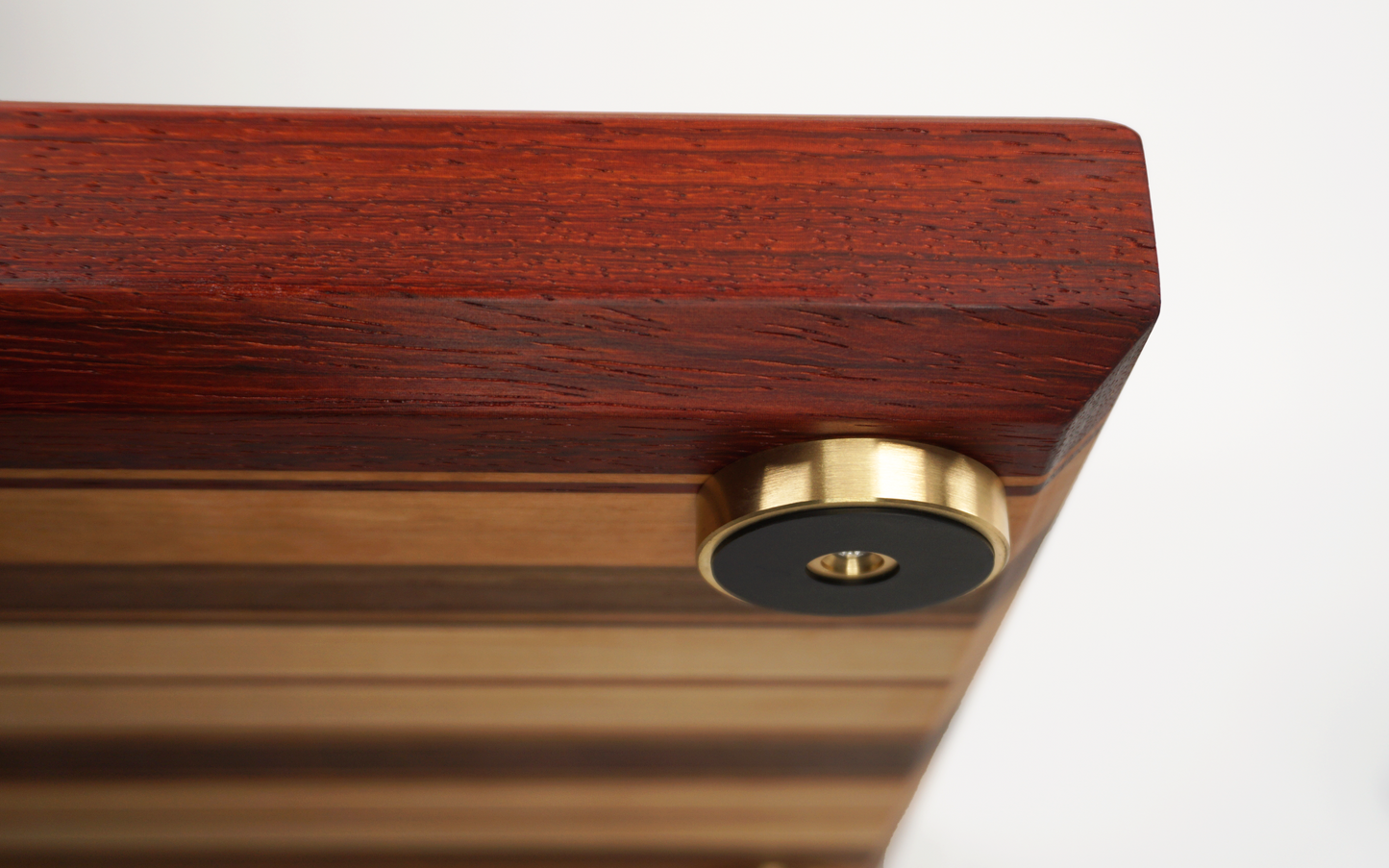 21″ x 11″ x 1.5″ Maple+++